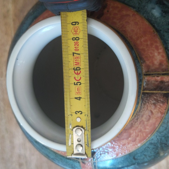 Vintage WBI Porcelain Chinese Equestrian Vase - Picture 7 of 11